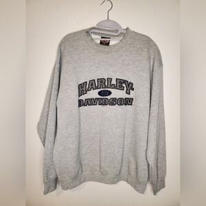 Vintage Harley-Davidson Gray Sweatshirt with Navy Logo